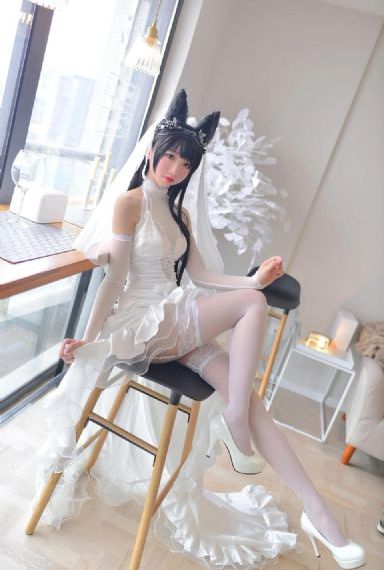 第一章小雪初尝云雨h文男男_1080高清免费观看