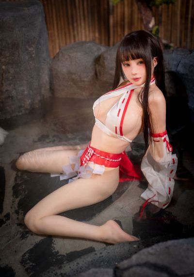 美女脱露出让我揉捏_DVD在线观看
