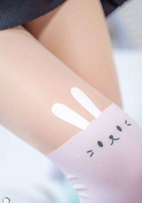 欧美吃土色唇釉试色_最新电影在线观看