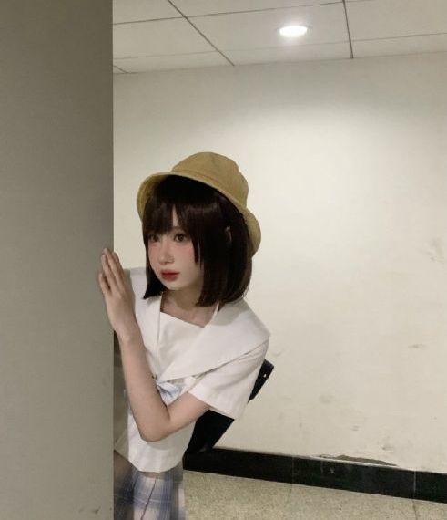 中国国产一级毛卡片app_高清全集在线观看