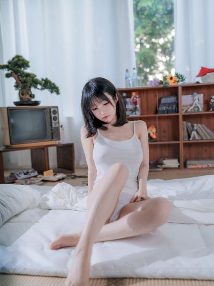 久久久www免费人成人片_免费超清在线观看
