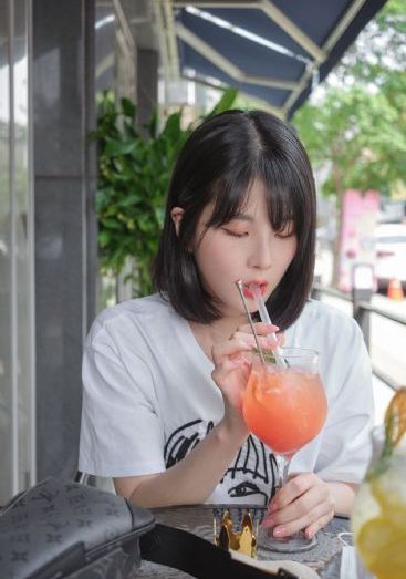 欧美套装修身连衣裙_蓝光韩国电影在线观看
