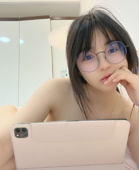 欧美网纱上衣_BD韩语在线观看完整版