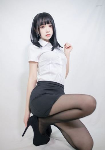 欧美色图第四色_在线影院观看